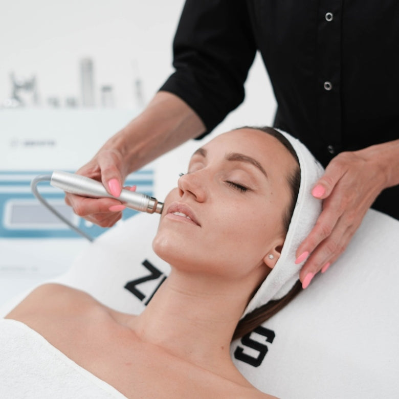 Zemits Verstand HD 8-in-1 HydroDiamond™ Systeem
